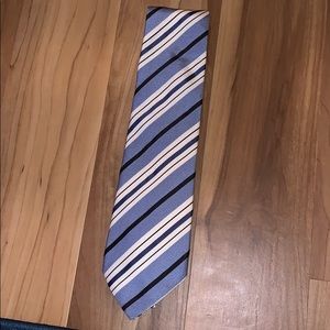BANANA REPUBLIC Light blue and white stripped tie